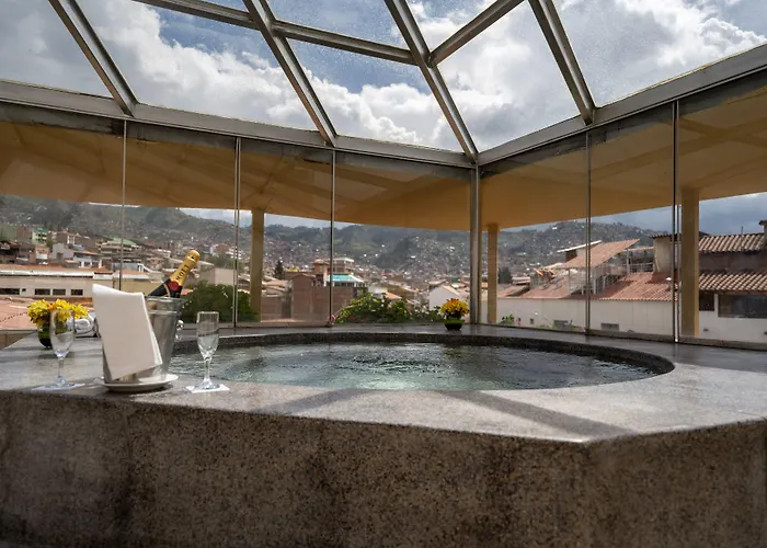 Jose Antonio Hotel 4*