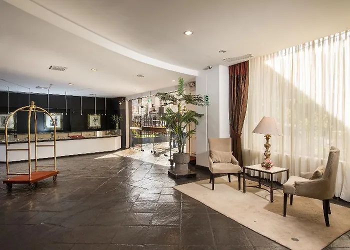 Jose Antonio Hotel